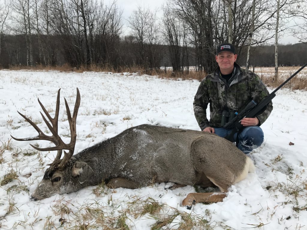 Bow hunting moose 